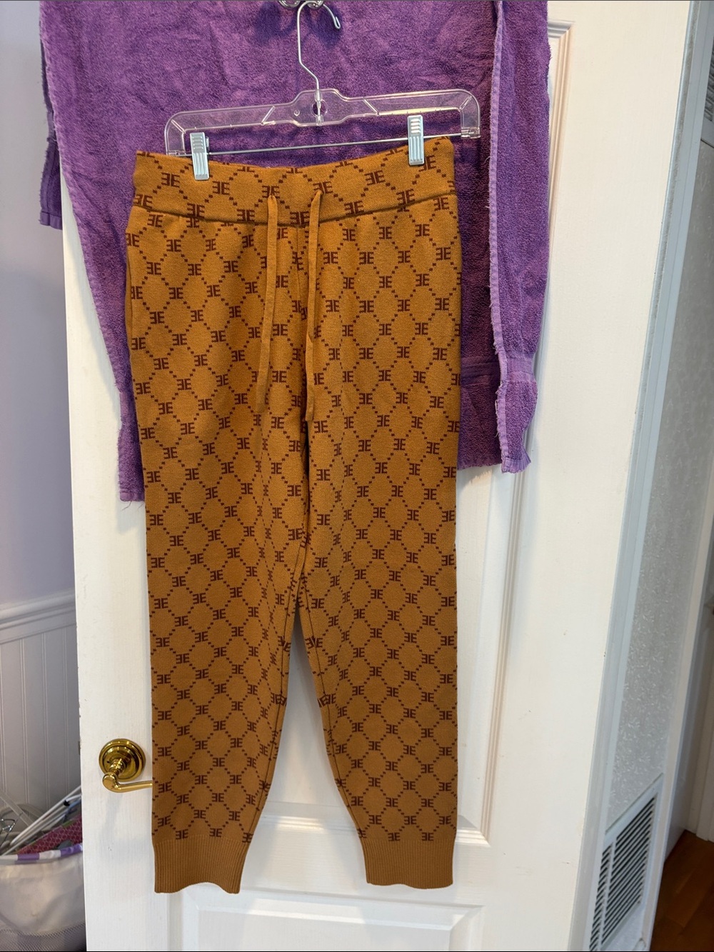 NWT Ellandemm Women's Brown Geometric Knit Leggings